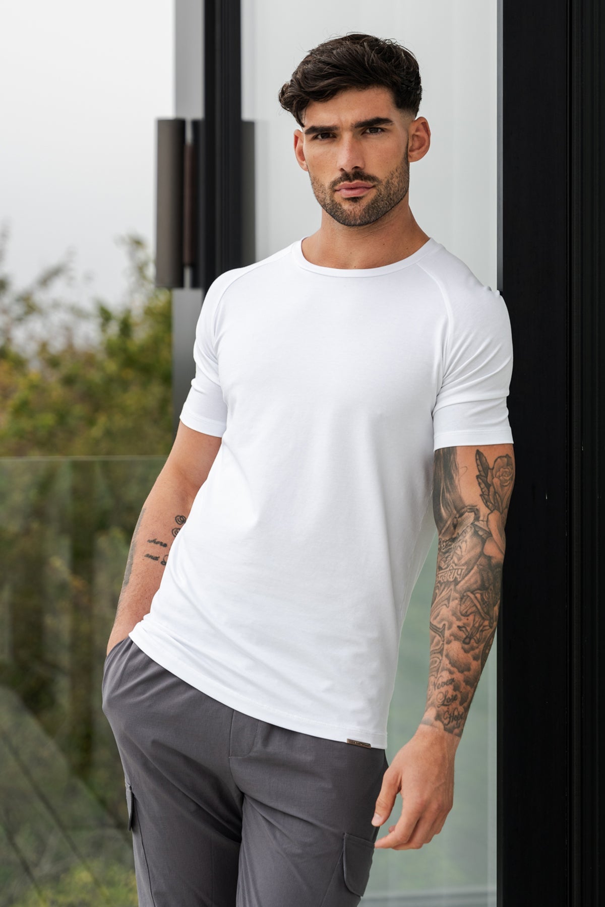 MUSCLE T-SHIRT - WHITE