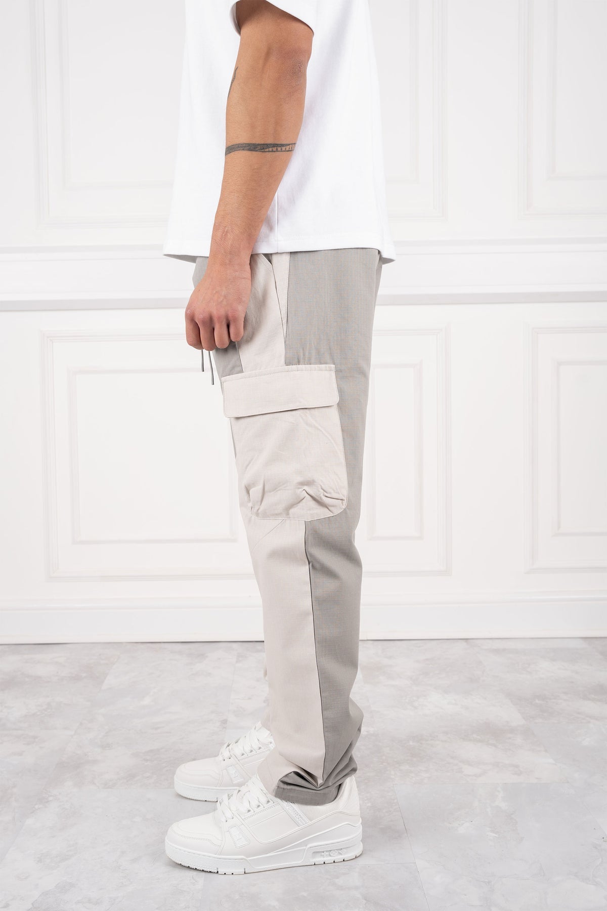 TERRAIN CARGO PANTS - BEIGE