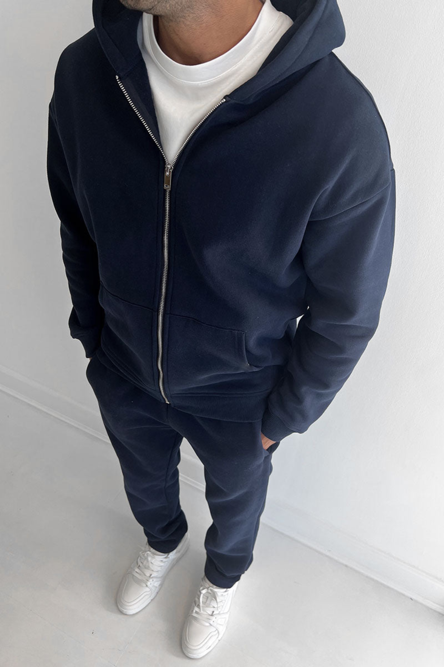 ESSENTIAL ZIP UP HOODIE - NAVY