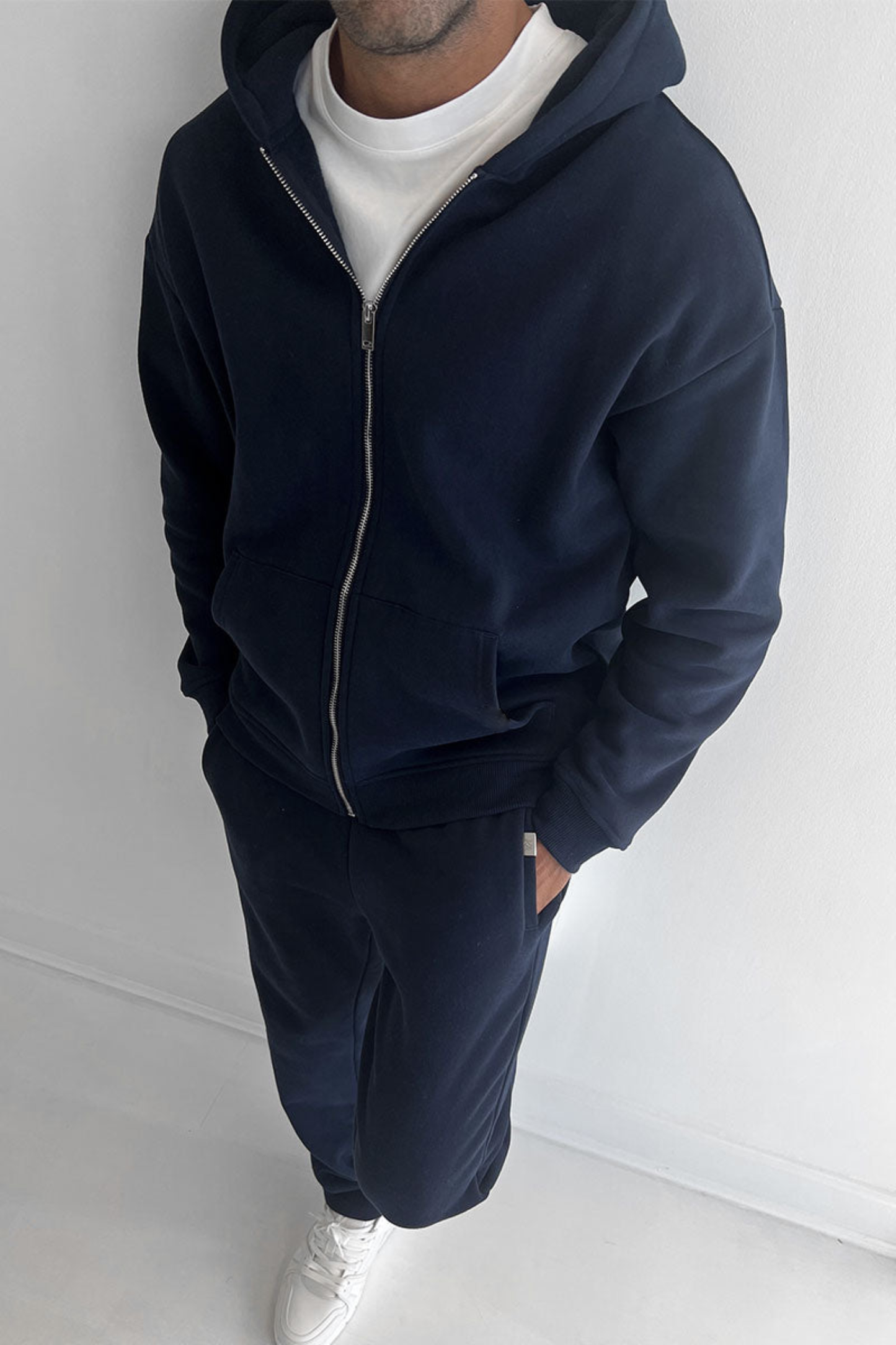 ESSENTIAL ZIP UP HOODIE - NAVY